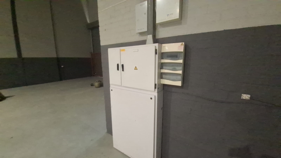 To Let Commercial Property for Rent in Stikland Industrial Western Cape